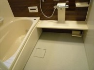 タイル貼のお風呂からユニットバスへ